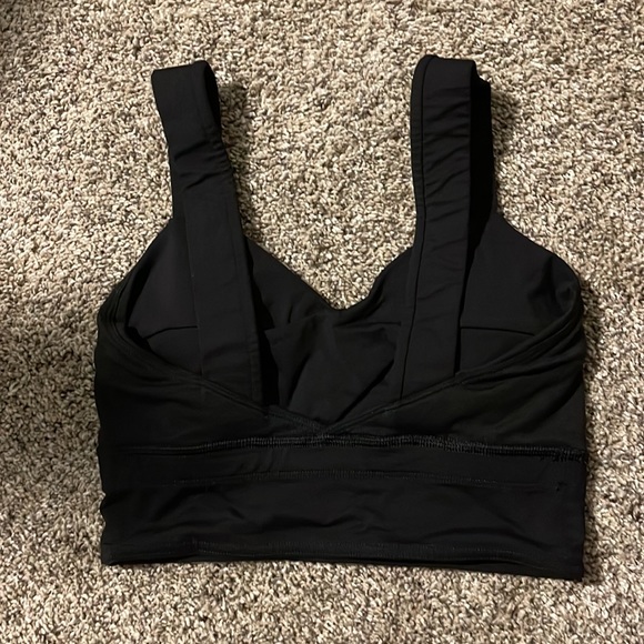 Lululemon Black Sports Bra. Size 4 - Picture 5 of 7